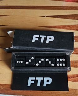 (FTP) Domino Set