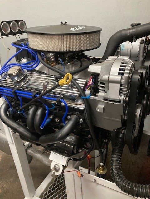 350 Chevy Complete Engine for Sale in Phoenix, AZ - OfferUp