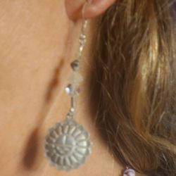 AZTEC BEAUTY,, S. S. DROP EAR HYPOALLERGENIC. 3-IN