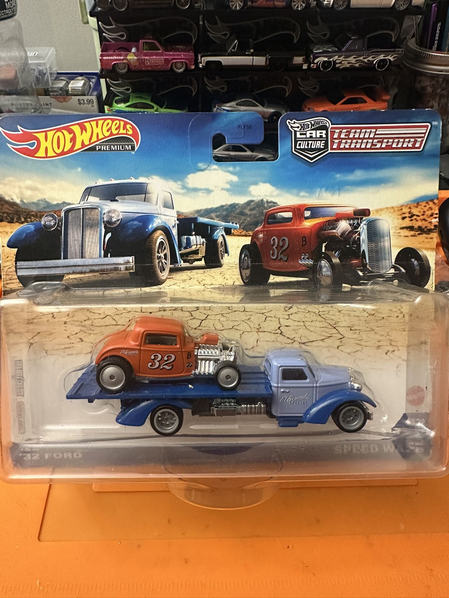 Hot Wheels Ford Team Transport