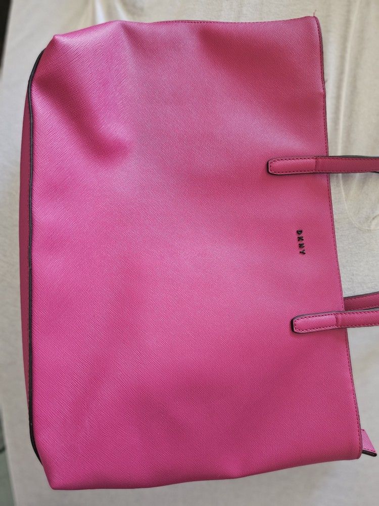 DKNY Pink Tote Bag For Sale In Good Shape 