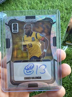 2026 Panini Prizm World Cup Enner Valencia Signatures Wave Auto #S-EV ECU