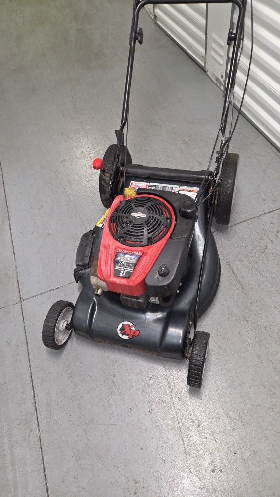 Self Propelled Lawnmower Just Serviced And Ready To Cut 