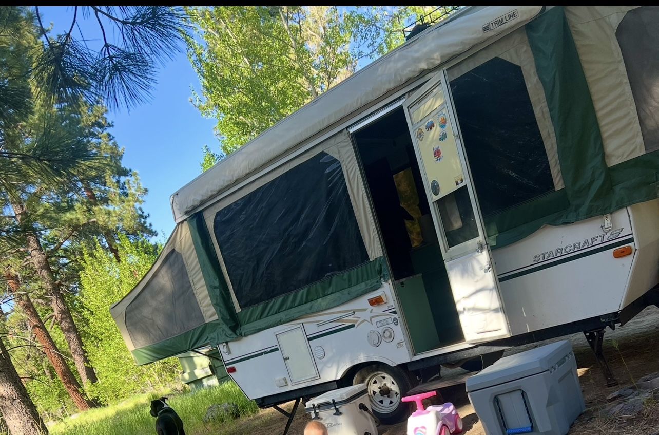 2005 StarCraft Pop Up Camper