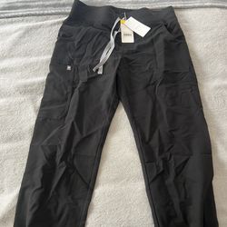 Small figs scrub pants