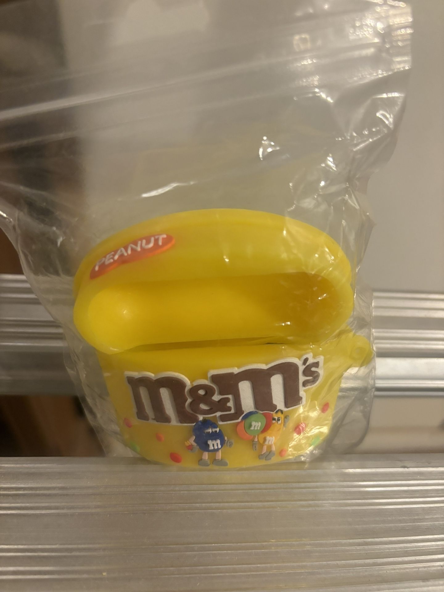 M&M’s Airpod Pro Case