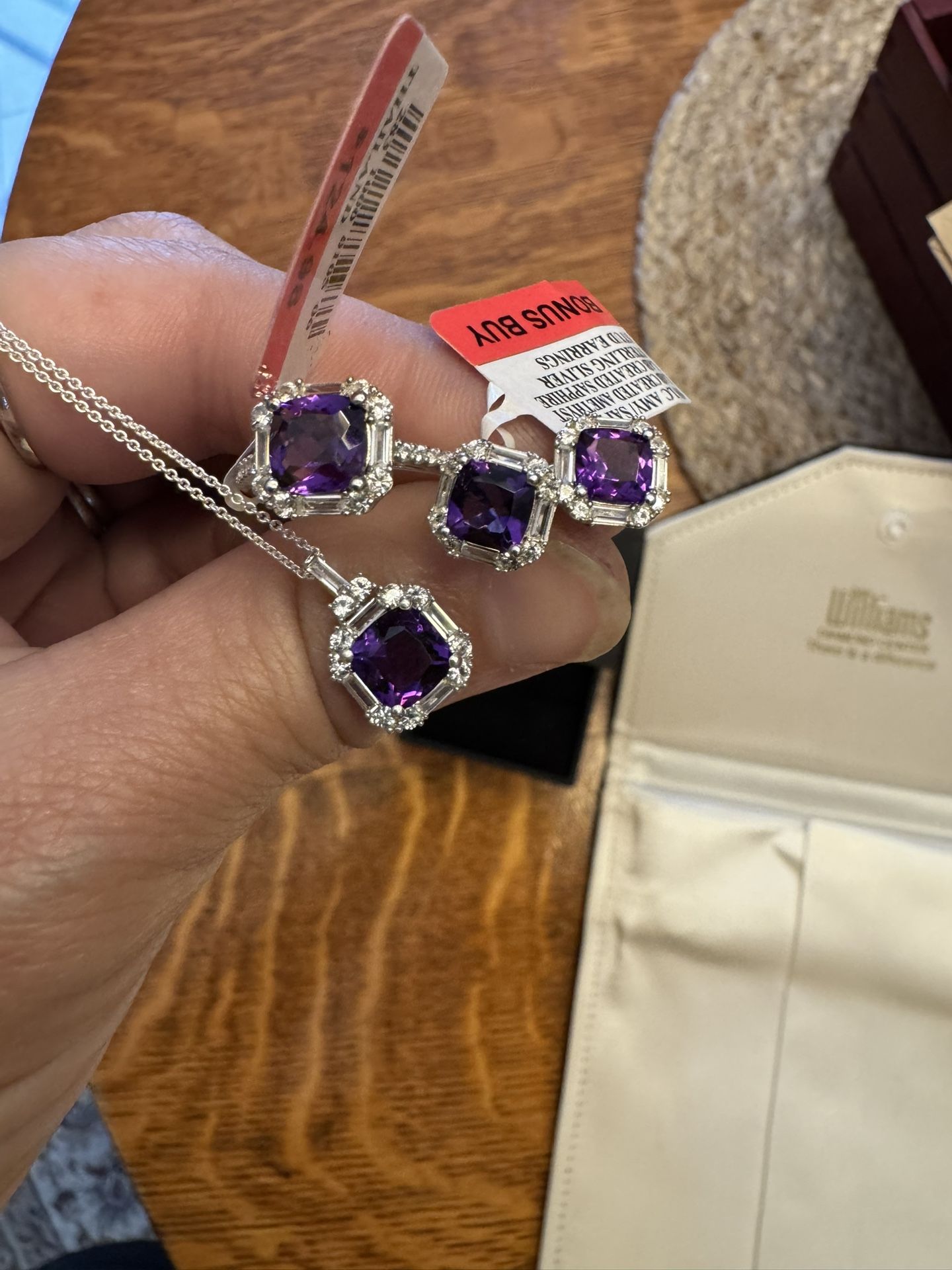 Amethyst And White Sapphire Jewery Set