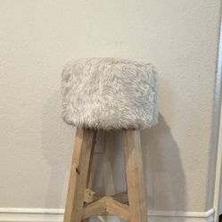 Wooden Stool W/faux Fur