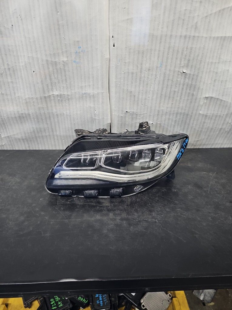 Lincoln Mkz 2017 2018 2019 2020 Left Headlight