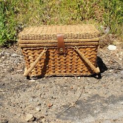 Vintage Picnic Basket Zipper Cooler
