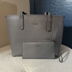 Coach Gray Tote And Wallet