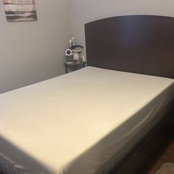 Sealy posturepedic Queen Bed , Headboard And Queen Box Spring With Ashley Wood Frame Included 