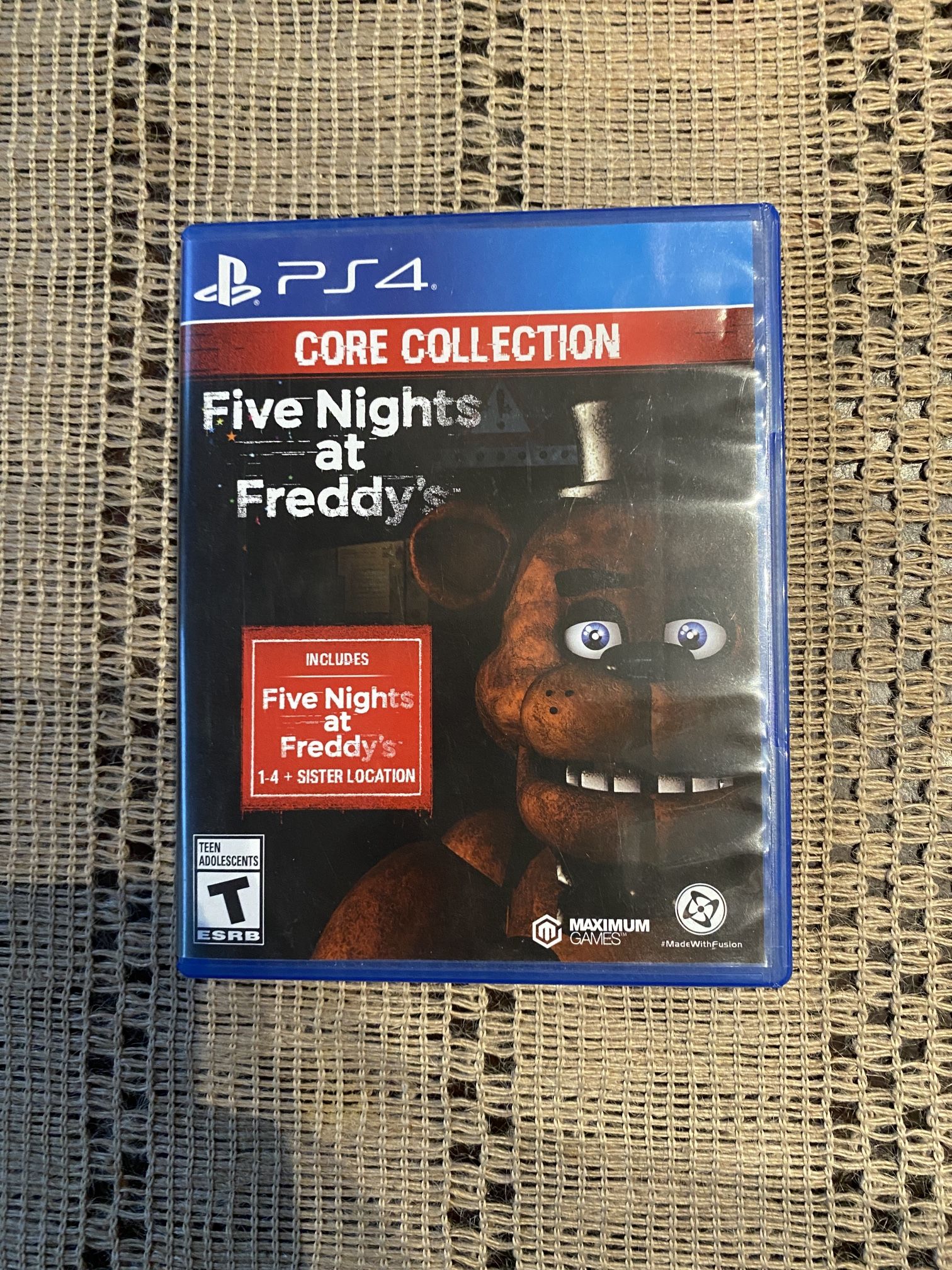 Five Nights at Freddy’s + Sister Location (Playstation 4)