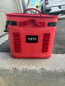 Yeti hooper flip 12 cooler