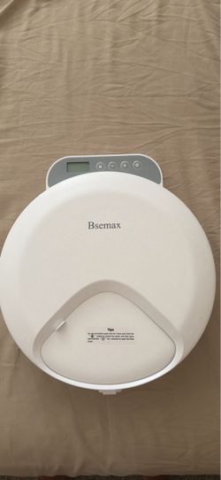 Automatic Pet Feeder – Like New