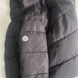 Moncler Men's Montcla Down Jacket - Black