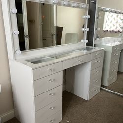 Makeup Vanity