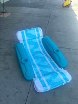 XtremepowerUS Large Padded Floating Pool Lounger for Adults with Headrest, Backrest, Footrest and Cup Holder.