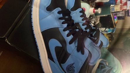 Air Jordan 1 mid university blue/black white 9.5