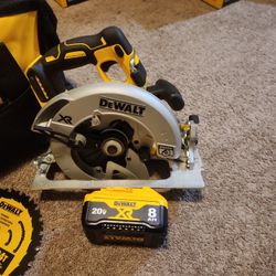 Circular Saw  8 Ah Battery Bag Disc And Fast Charger 