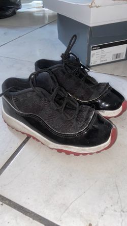 Nike air Jordan 11 retro low bred shoes youth