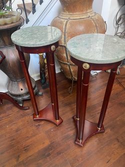 Set Of beautiful marble end table