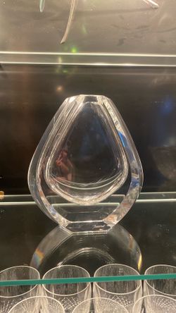 Baccarat tear drop vase
