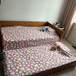 Twin Bed Solid Wood with Trundle 