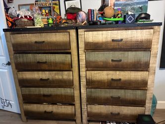 2 Pottery Barn Dressers / kids, teenager furniture