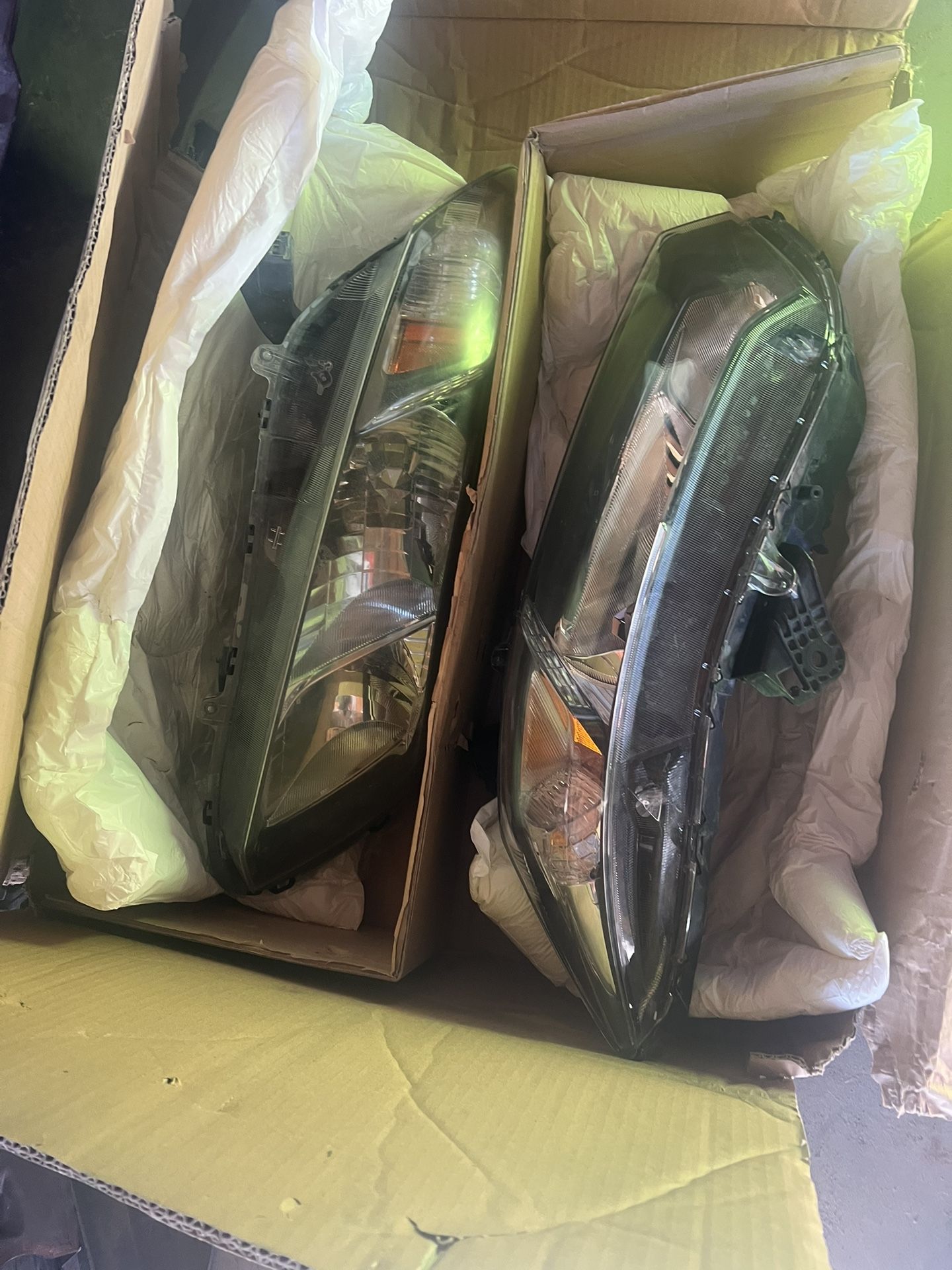 13 To15 Honda Civic front bumper complete minus the grill have driver and passenger headlight make offer
