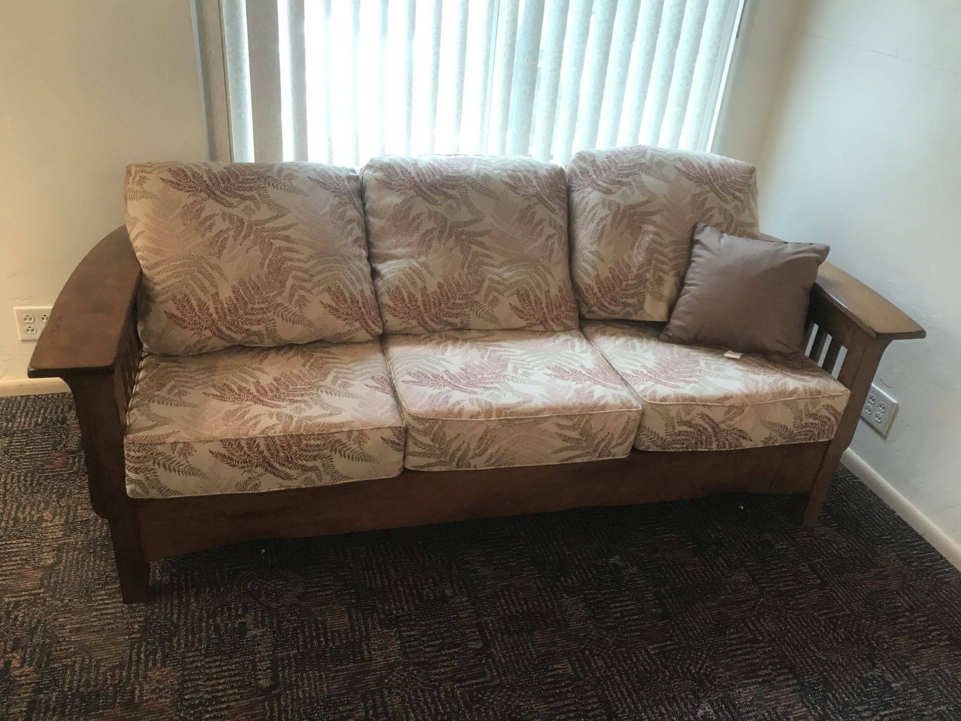 Futon / Hide A Bed / Couch