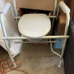 Drive Medical Folding Steel Bedside Commode