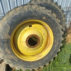 John Deer 7810 Used Tires 10 Lug