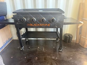 Blackstone 4-Burner Outdoor Flat Top Griddle
