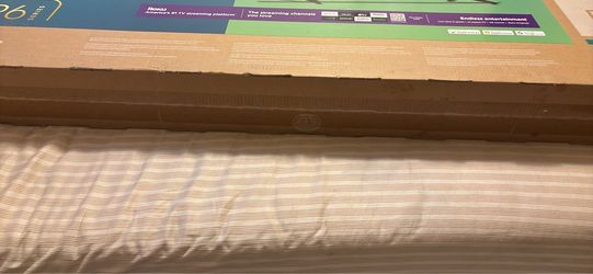 Hisense Roku tv 55 inch