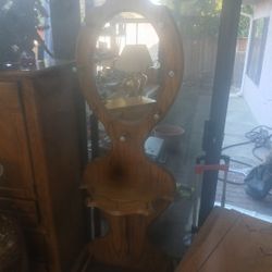 Entry Way Mirrored Hat Rack, Solid Wood Construction, No Scratches  28×80. Copper Bottom For Umbrellas, Etc.