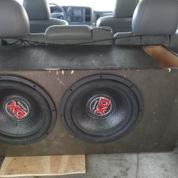 15 Inch American Bass Subs And Bass Amp