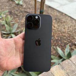 iPhone 16 Pro Max Unlocked