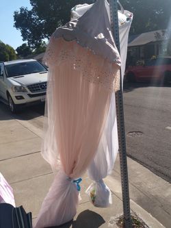 Canopy Blanco $15 Rosita $18 En Stockton