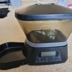 Dog Or Cat Automatic Bowl