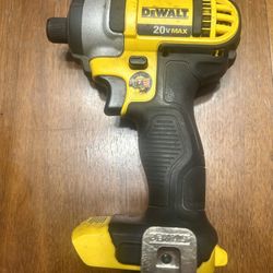 DEWALT 20V MAX Impact Driver DCF885 Tool Only – Works Grea