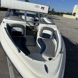 2005 STINGRAY Model 1800