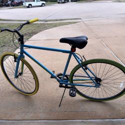 Light Weight Bike Like New 