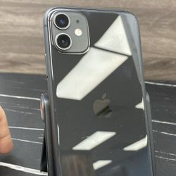 iPhone 11 64gb Unlocked ID: 20207