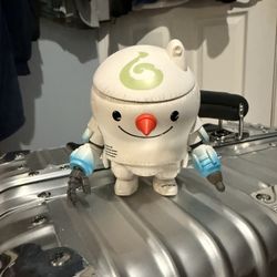 Popmart THE MONSTERS × Kow Yokoyama Ma.k. Series