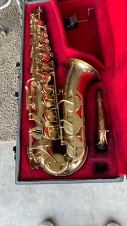 Conn 20m  Alto saxophone USA made great sound