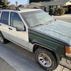 1997 Jeep Grand Cherokee for parts only