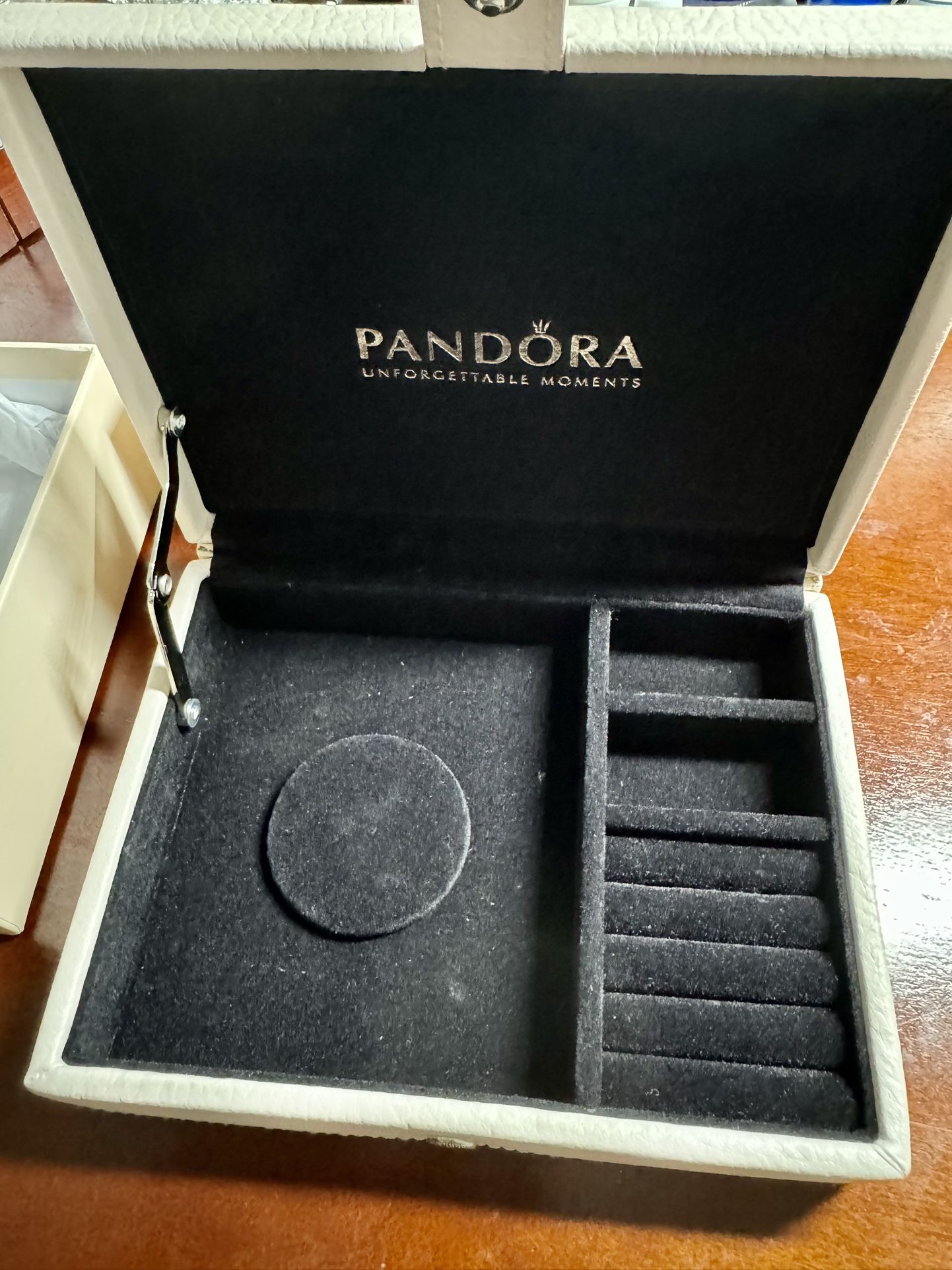 Pandora Genuine Leather Jewelry Gift Box