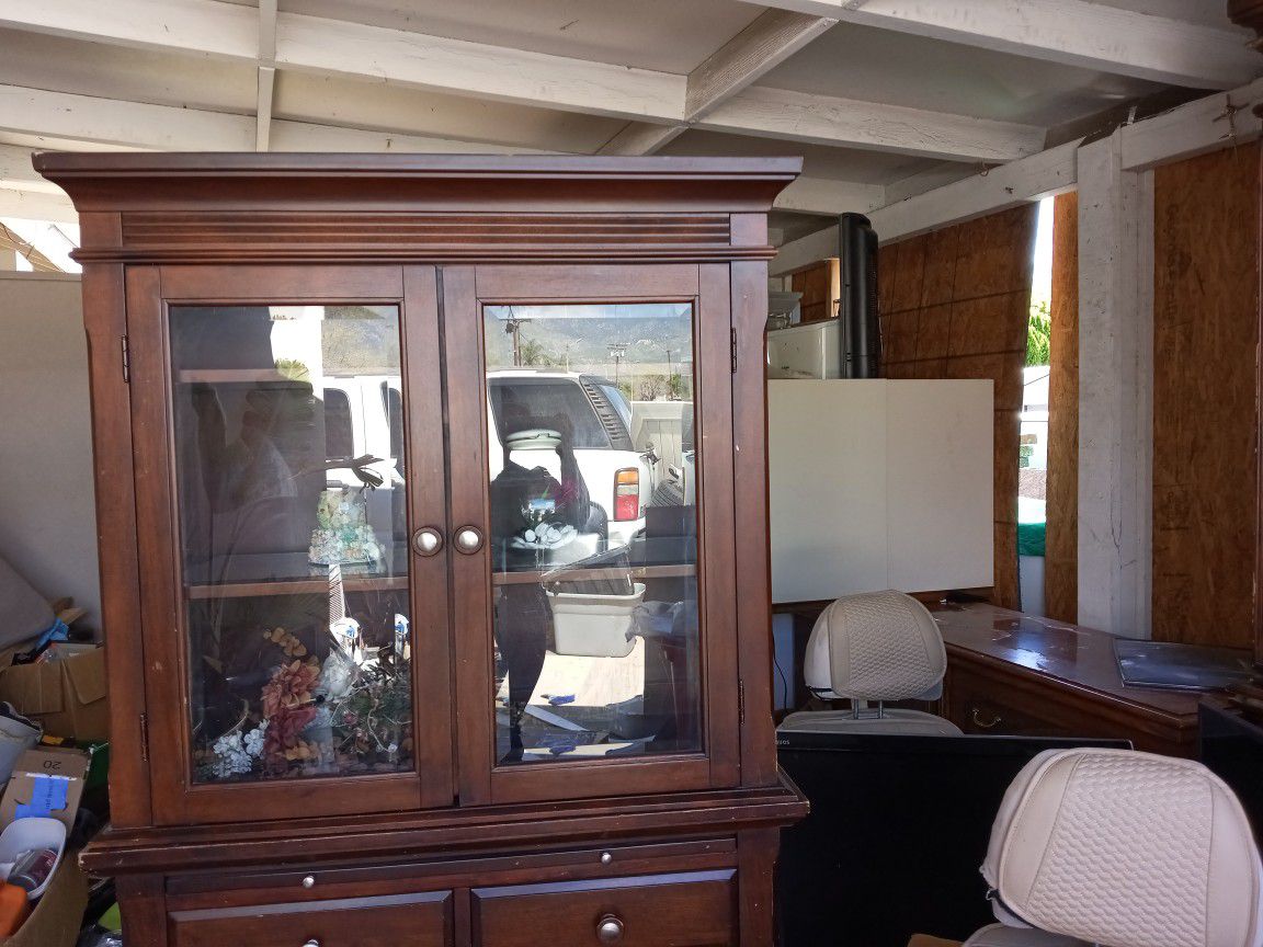 Dark Wood China Cabinet with 3 Glass Shelves 