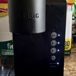 Keurig K-Express Essentials Single Serve K-Cup Pod Coffee Maker,